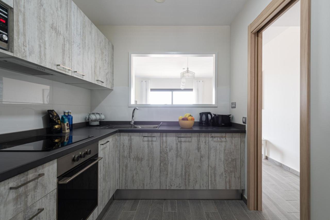 Homeforguest Apartamento En Residencia De Lujo Con Terraza Y Piscina La Guirra Esterno foto