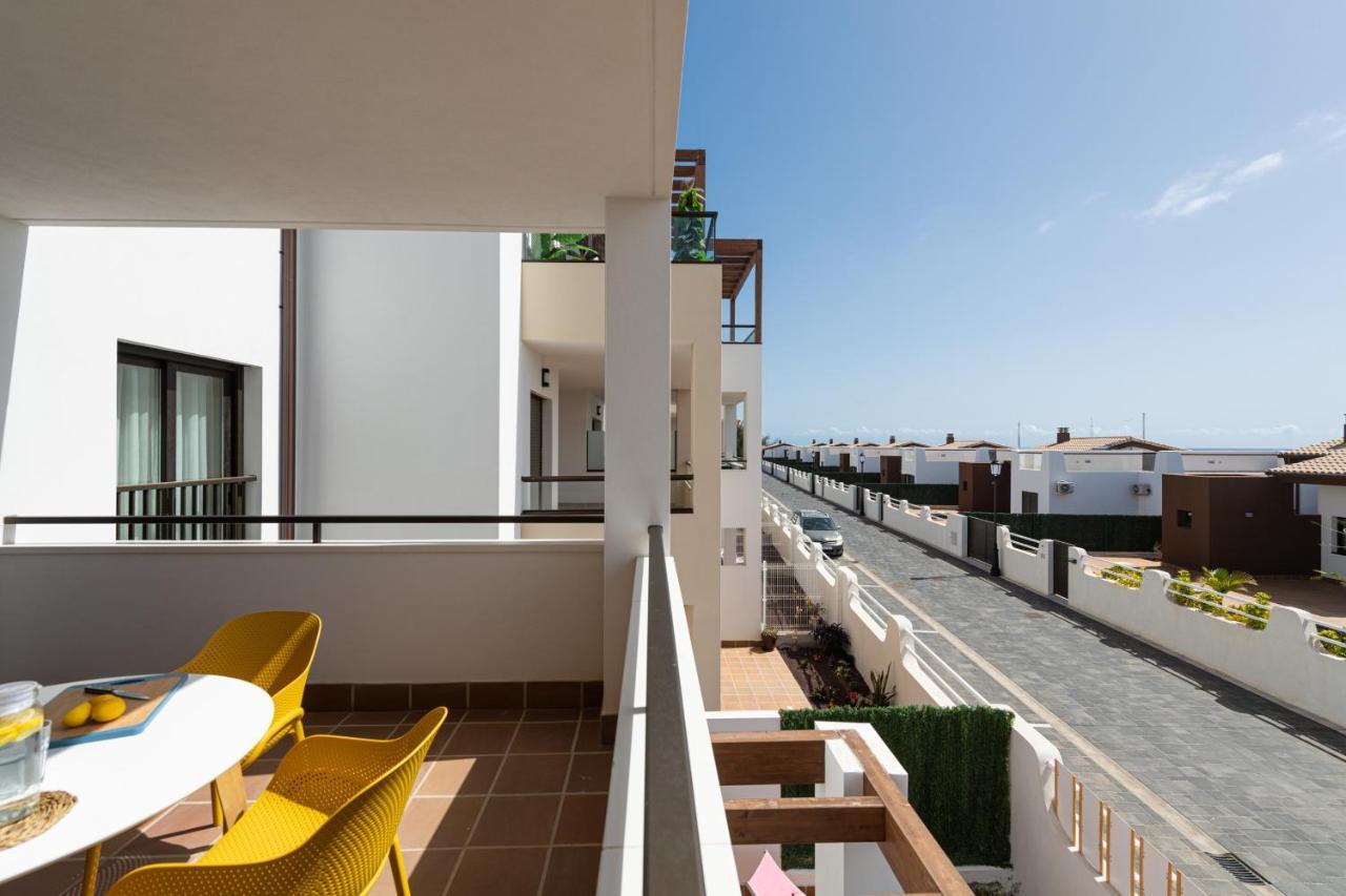 Homeforguest Apartamento En Residencia De Lujo Con Terraza Y Piscina La Guirra Esterno foto