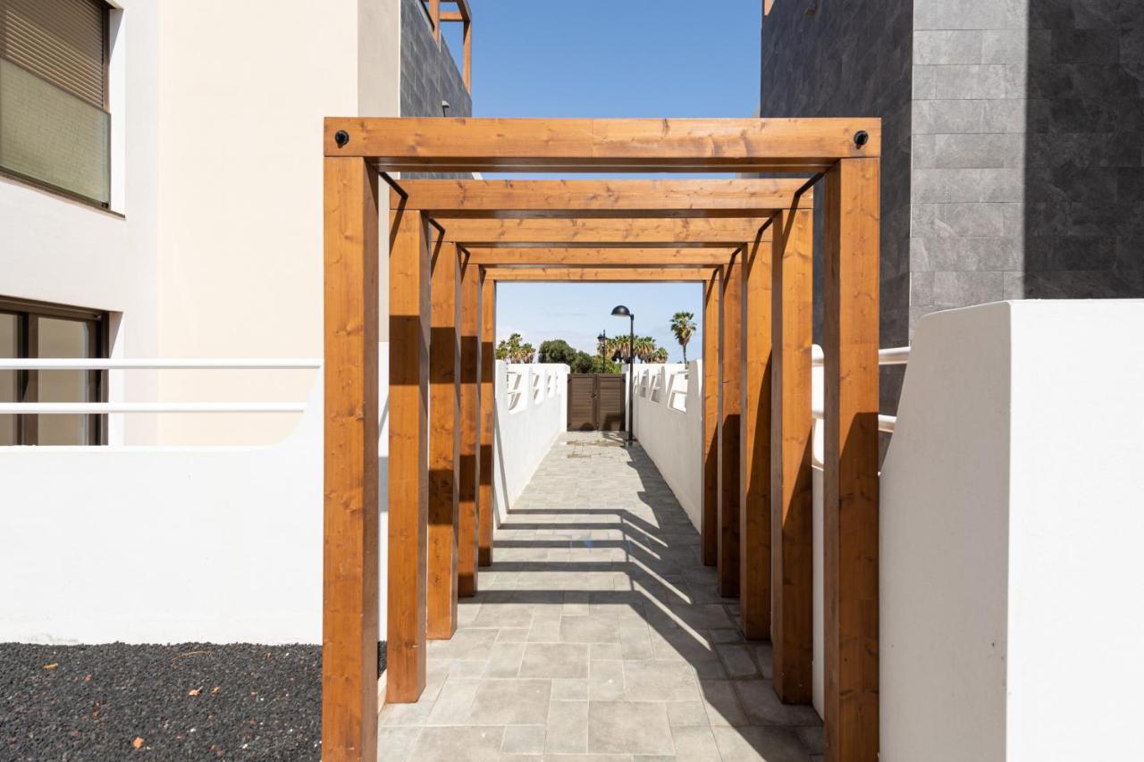 Homeforguest Apartamento En Residencia De Lujo Con Terraza Y Piscina La Guirra Esterno foto