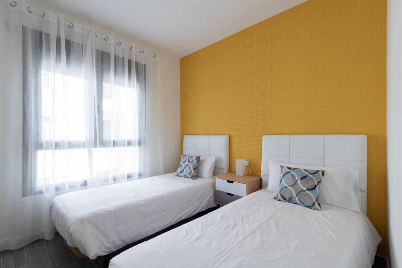 Homeforguest Apartamento En Residencia De Lujo Con Terraza Y Piscina La Guirra Esterno foto