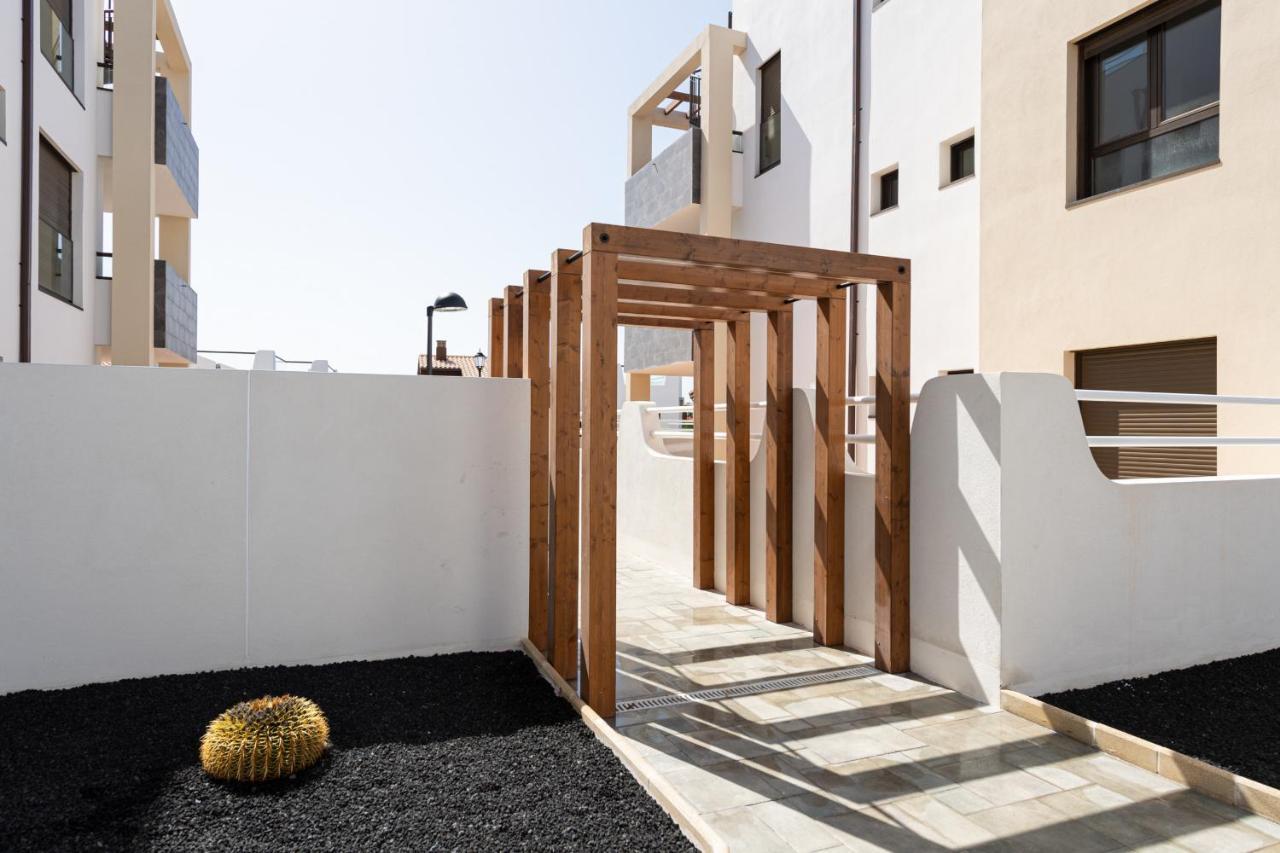 Homeforguest Apartamento En Residencia De Lujo Con Terraza Y Piscina La Guirra Esterno foto
