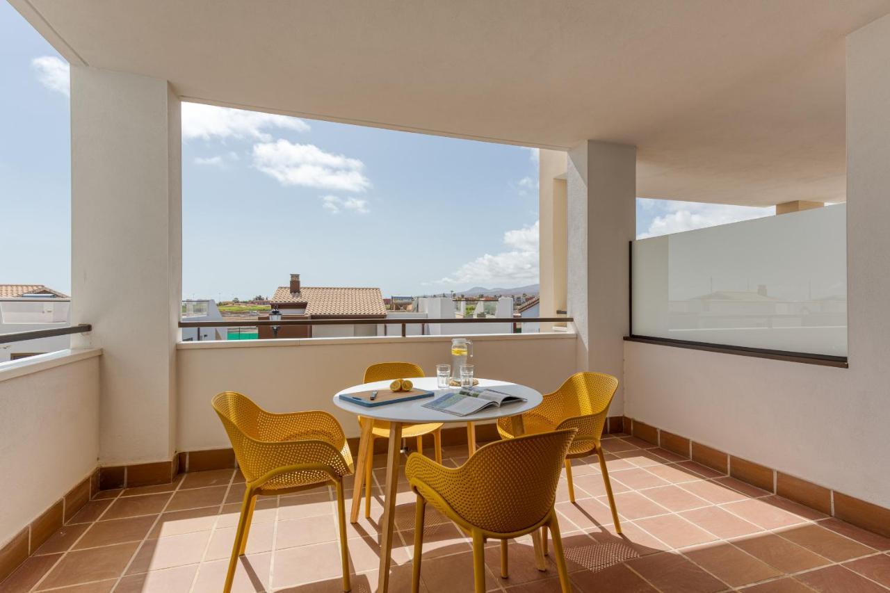 Homeforguest Apartamento En Residencia De Lujo Con Terraza Y Piscina La Guirra Esterno foto